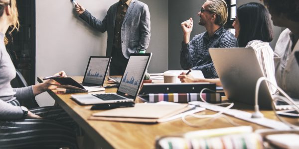 Kapalı ve Kalabalık Ortamlarda Hava Kirliliğinden Korunma Yolları